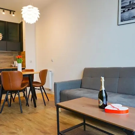 شقة Sloneczny أوسترونيه مورسكية